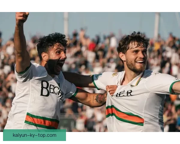 帕尔马击败特尔纳纳 拉博庆祝进球称在球迷面前拿下三分更有意义