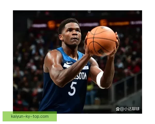 爱德华兹复出得分领衔多森姆三双弗拉格助力森林狼大胜独行侠